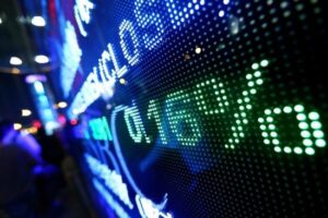 彭琳：香港不欢迎内地科技股吗？