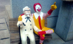 于剑：福喜和麦当劳公关有失水准