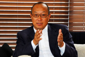 传记精选：企业家创业成功靠的不是钱