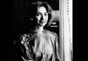 传记精选：希拉里的初恋是怎样一个男人