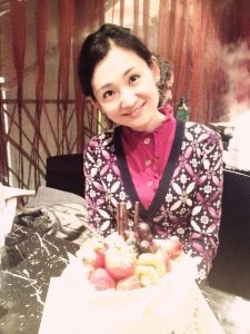 班妮：投行女亲述女性该不该“向前一步”