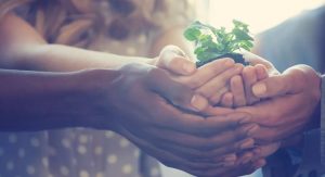 周其仁：周其仁：好的公益要从效果来检验