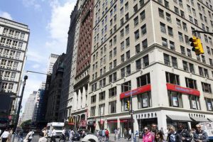 梁海明：一带一路要警惕沽空机构